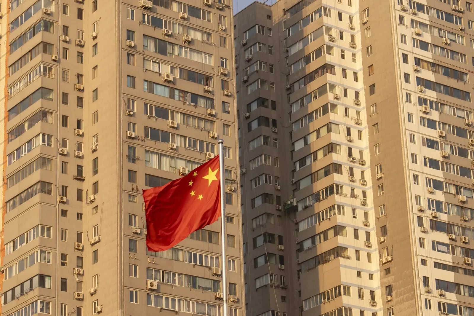 Beijing mandates structural completion for pre-sale permits, prioritizes completed home sales from 2026
