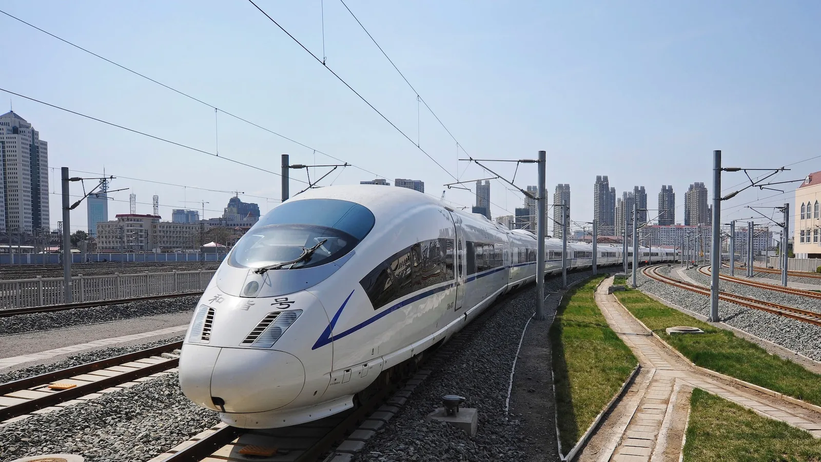 Xianghe Industrial Hits Daily Limit Up on High-Speed Rail and PTFE Concept Rally