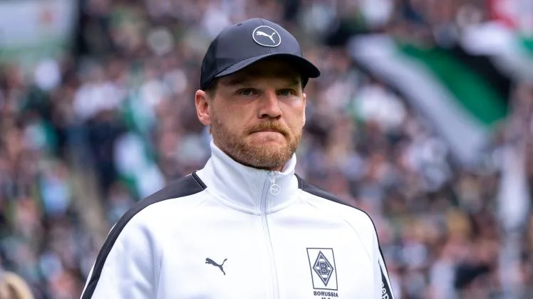 Borussia Mönchengladbach fires coach Eugen Polanski after 0-5 defeat, zero points from three games