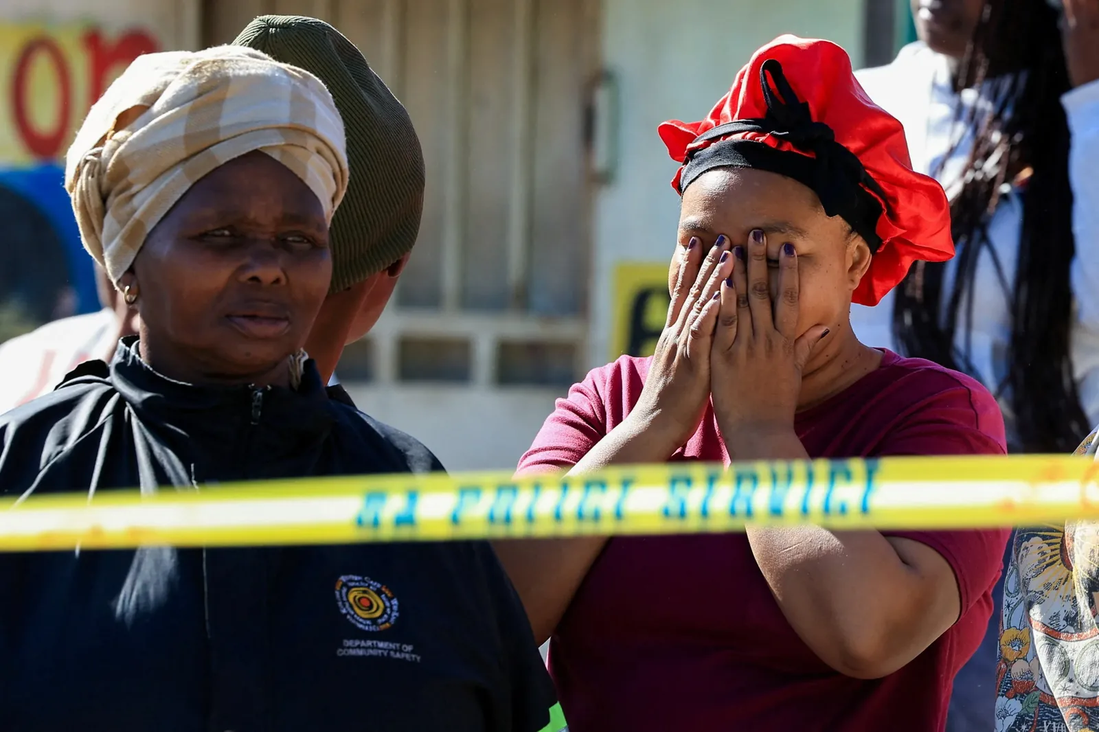 South Africa mass shootings kill 28 in Johannesburg and Cape Town; police hunt suspects