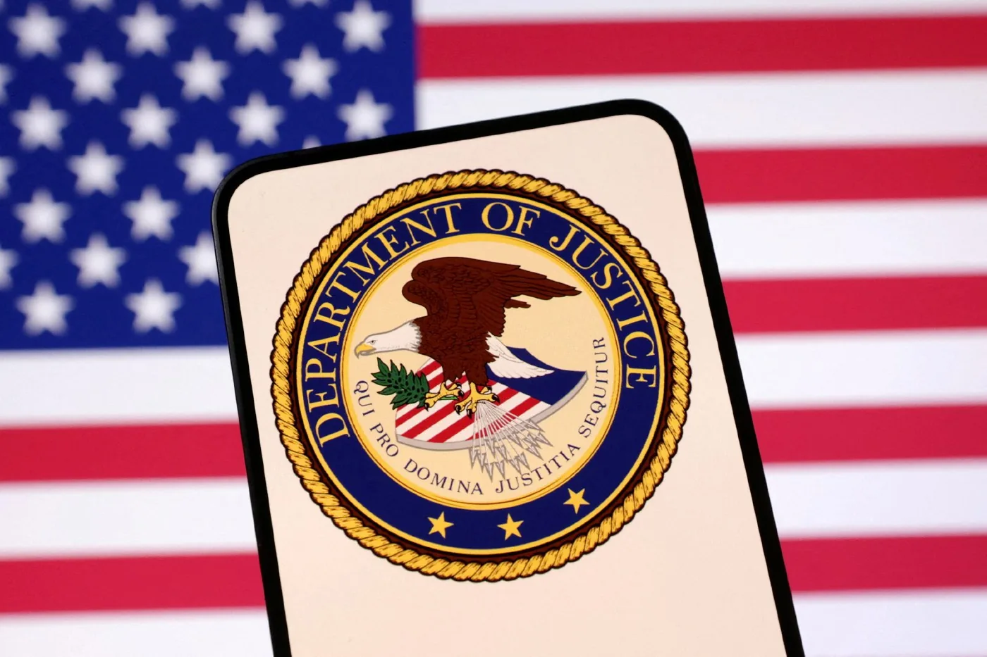 US Justice Department Opens Antitrust Probe of Five TV Networks Over Trump Pool Suspension