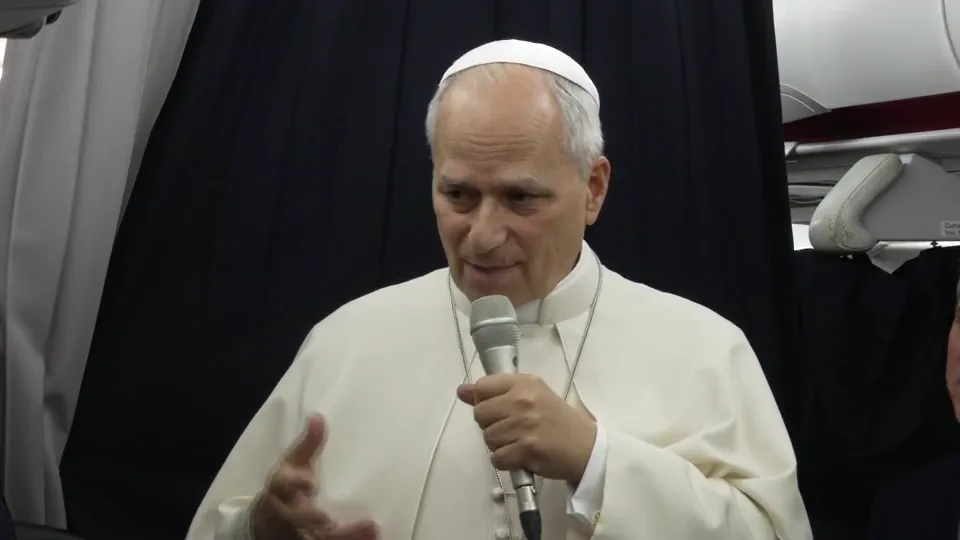 Pope Leo XIV to Undergo Lung Surgery After Early-Stage Nodule Found