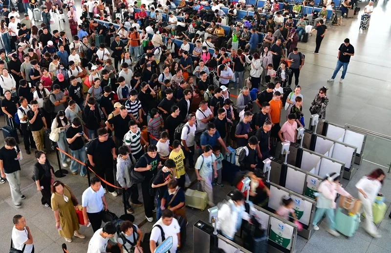 Yangtze River Delta railway launches longest-ever 16-day holiday transport period