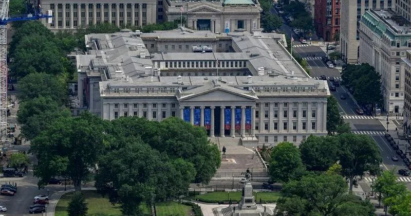 Fed officials signal more rate hikes, US stocks and bonds fall sharply