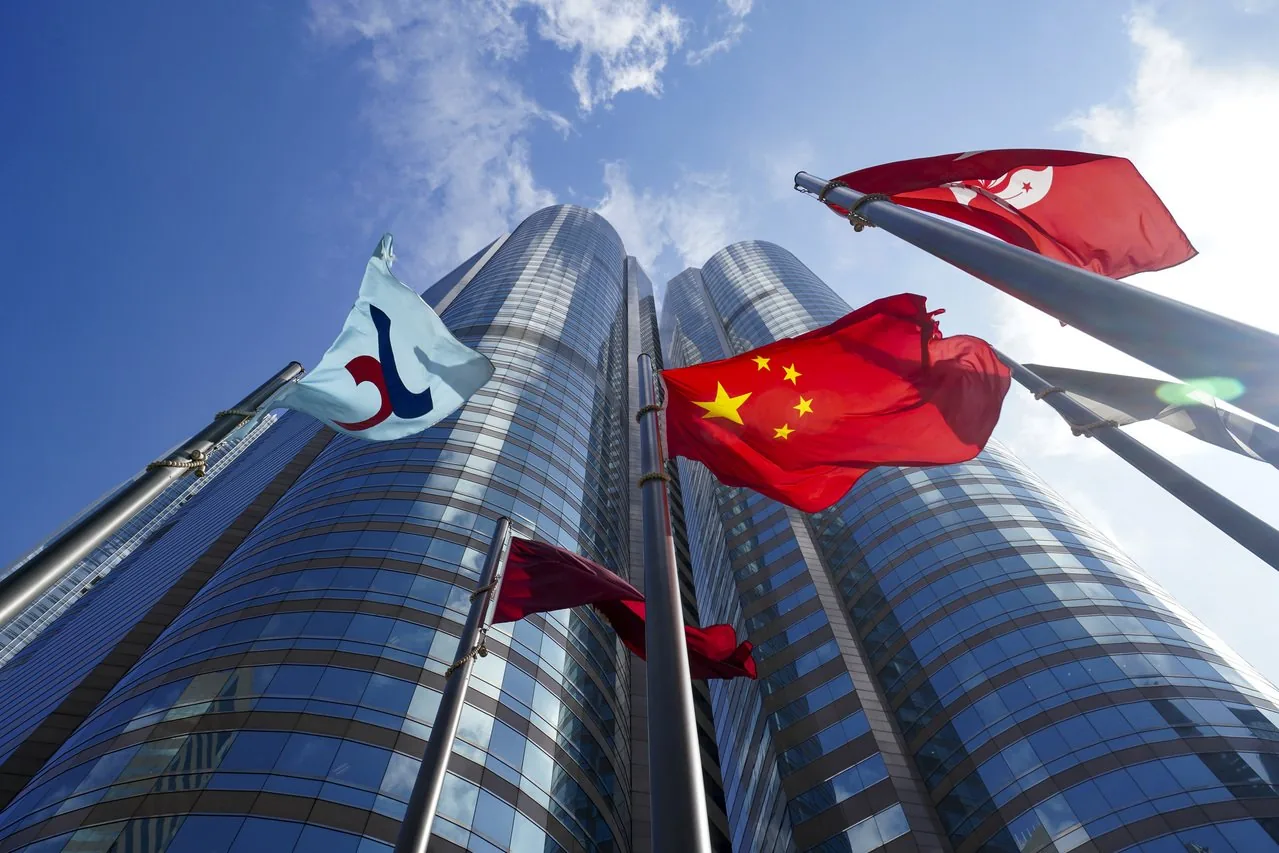 Star Shuaier to Acquire Two PCB Tool Firms for 840M Yuan, Shares Halted