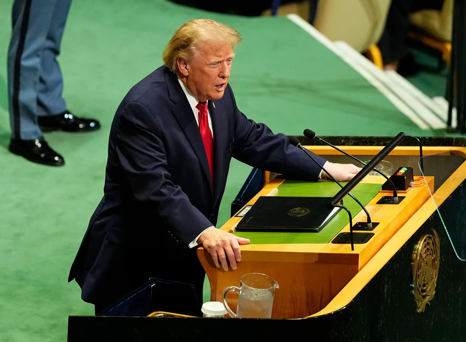 Trump threatens Iran with "annihilation" at UN, offers post-election deal