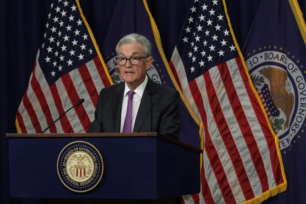 Fed Minutes Show Most Officials Expect Another Rate Hike by Year-End
