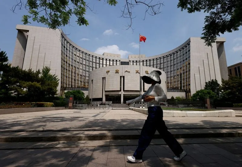 PBOC to inject 800 billion yuan via 1-year MLF operation on September 24