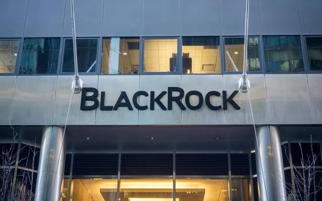 BlackRock and IFM in Exclusive Talks for $25 Billion Data Center Deal