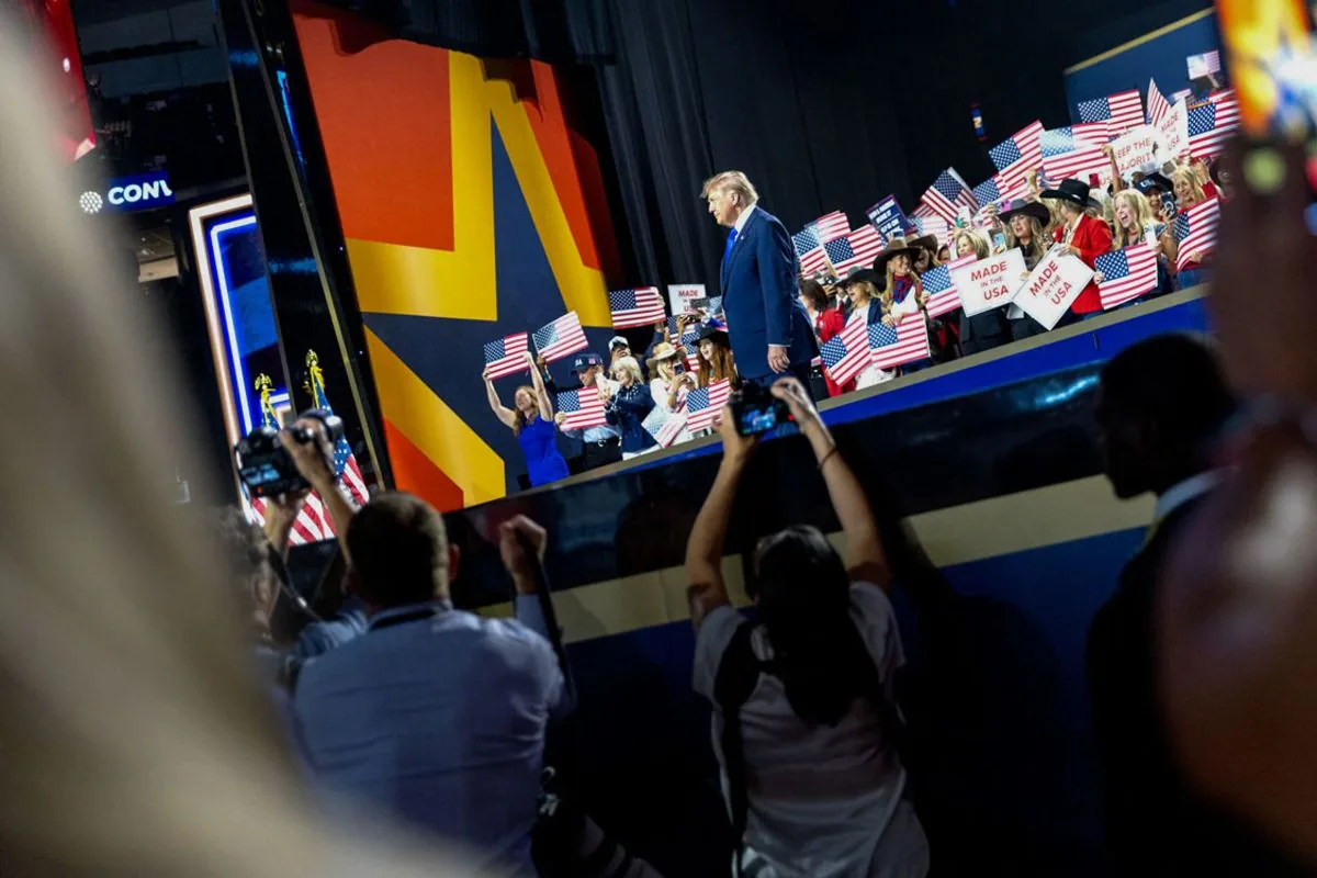 Trump pledges $5,000 dividend to every US adult if GOP wins midterms