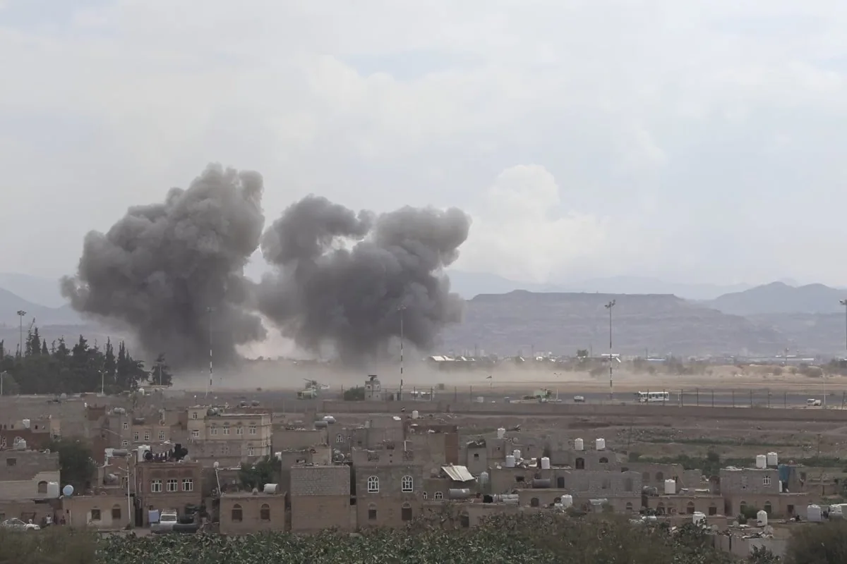 Houthi Ballistic Missile and Drone Attacks on Saudi Capital Riyadh Intercepted