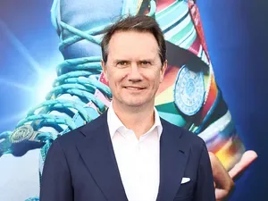 Netflix Film Chief Dan Lin Exits as Streamer Overhauls Top Ranks Before Earnings