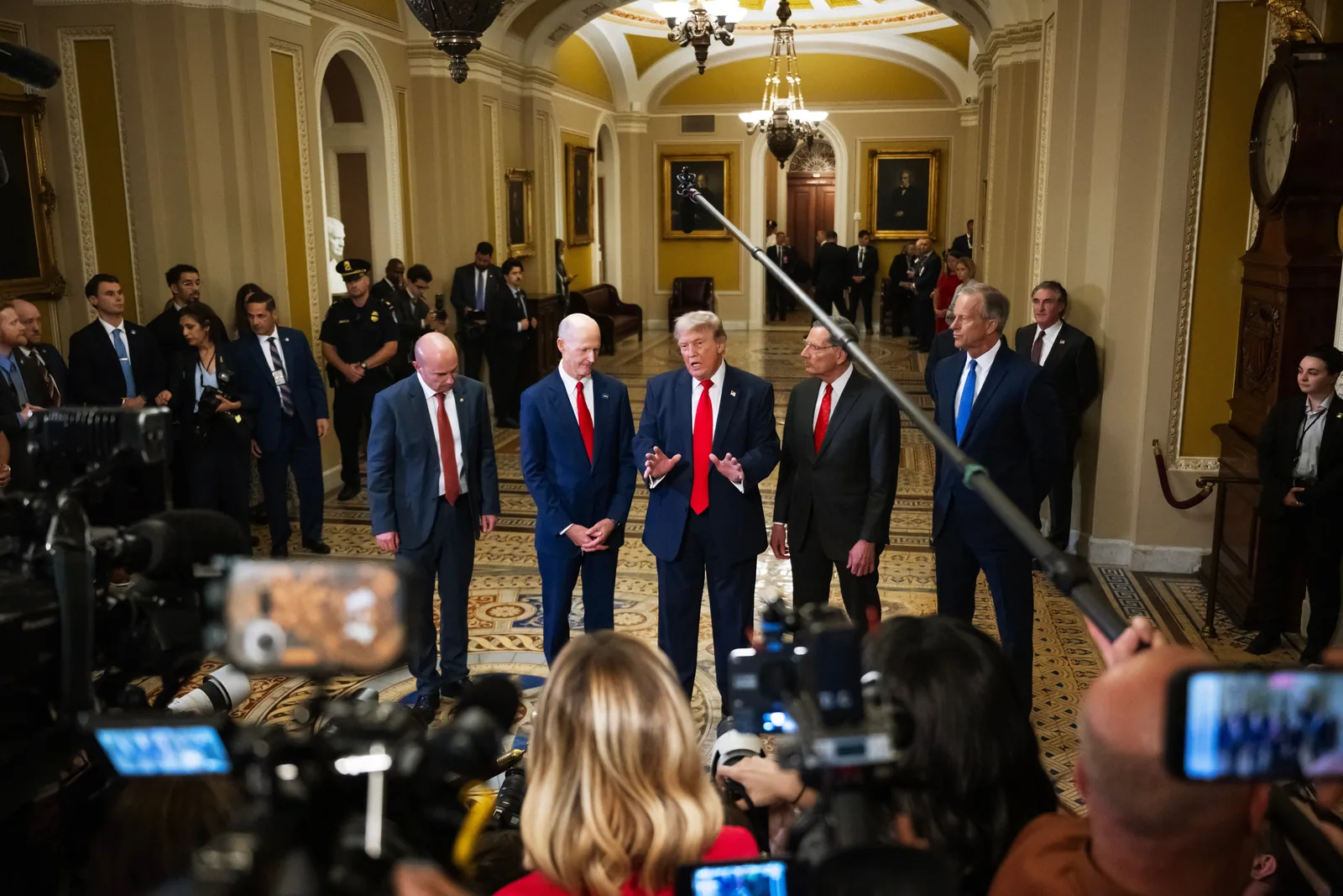U.S. Senate narrowly rejects resolution to curb Trump's Iran war powers in 50-49 vote