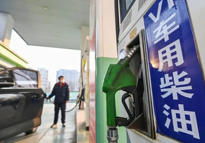 China caps gasoline and diesel price hikes to cushion global oil volatility impact