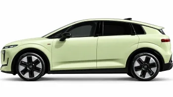 **Geely launches 2.2 MW AI smart charging system with ultra-short blade battery, plans 22,000 stations by 2027**