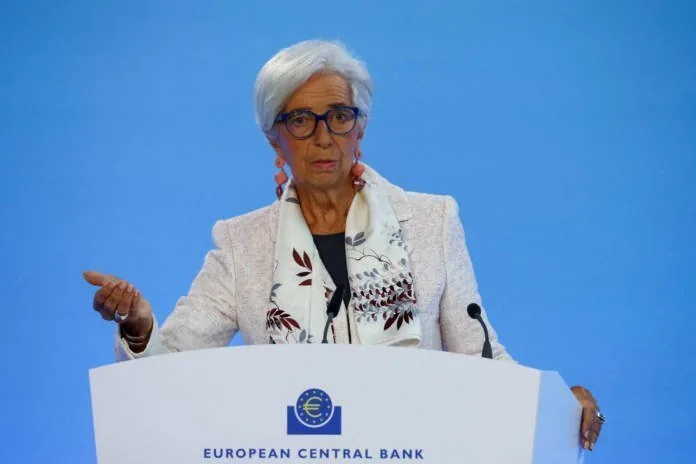 Lagarde to Step Down Early as ECB President on February 7, 2027