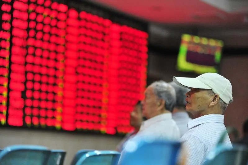 China Plastic Shares Surge 683% on Debut, Company Warns of Sharp Correction Risk