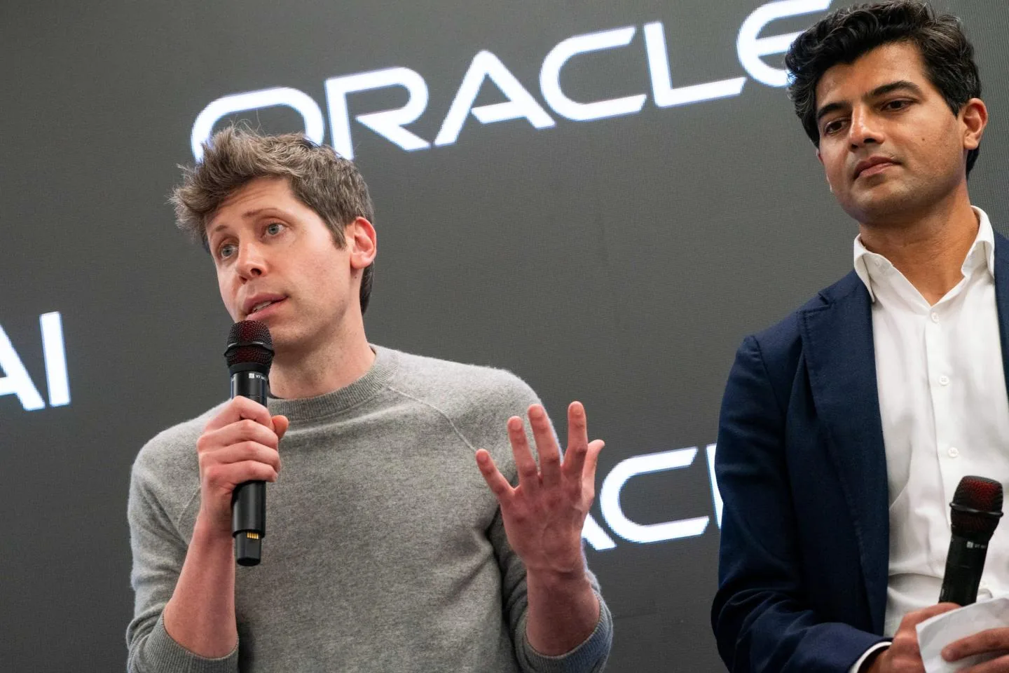 OpenAI in Talks to Raise Up to $30B at $1.25T–$1.4T Valuation Ahead of IPO