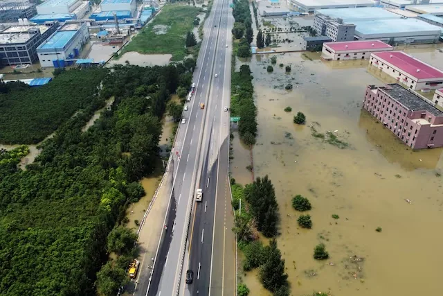 China issues blue alert for severe convective weather across multiple provinces