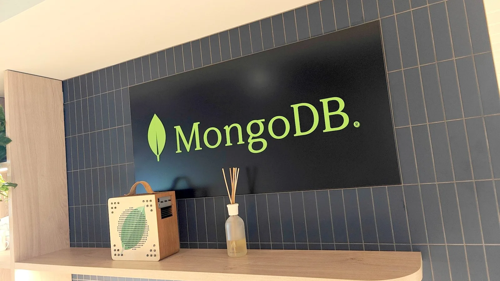 MongoDB CEO CJ Desai resigns to join Meta; shares fall 15% in pre-market trading