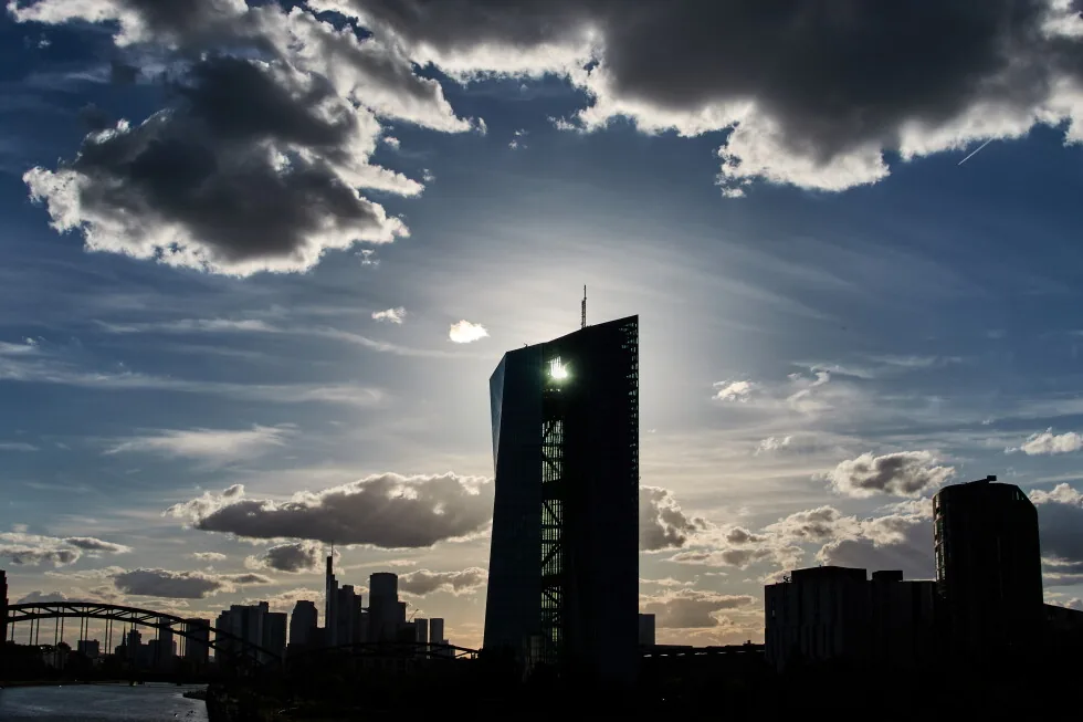 US jobs data and eurozone inflation set to guide Fed, ECB rate decisions next week