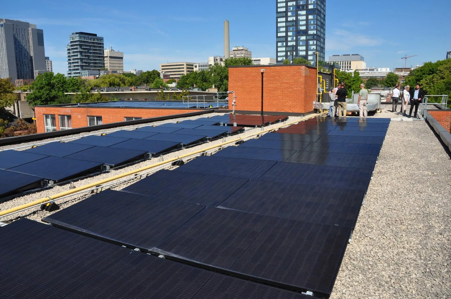 Canada ends anti-dumping duties on Chinese solar panels after sunset review