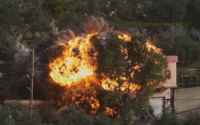 IDF Strikes Hezbollah Weapons Site and Drone Positions in Southern Lebanon