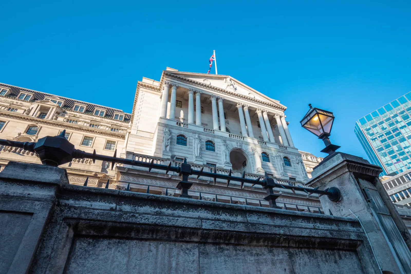 Bank of England holds rate at 3.75% in 6-3 vote, matching market expectations