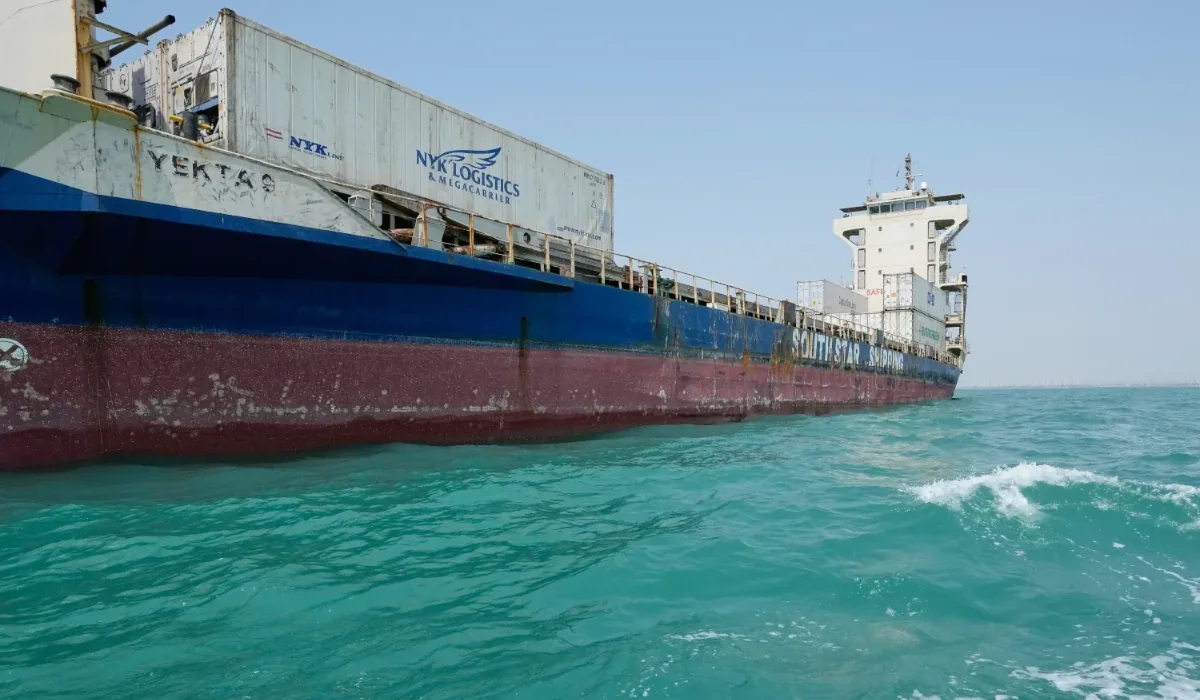 Two Singapore-Registered Container Ships Hit in Strait of Hormuz, One Sinks