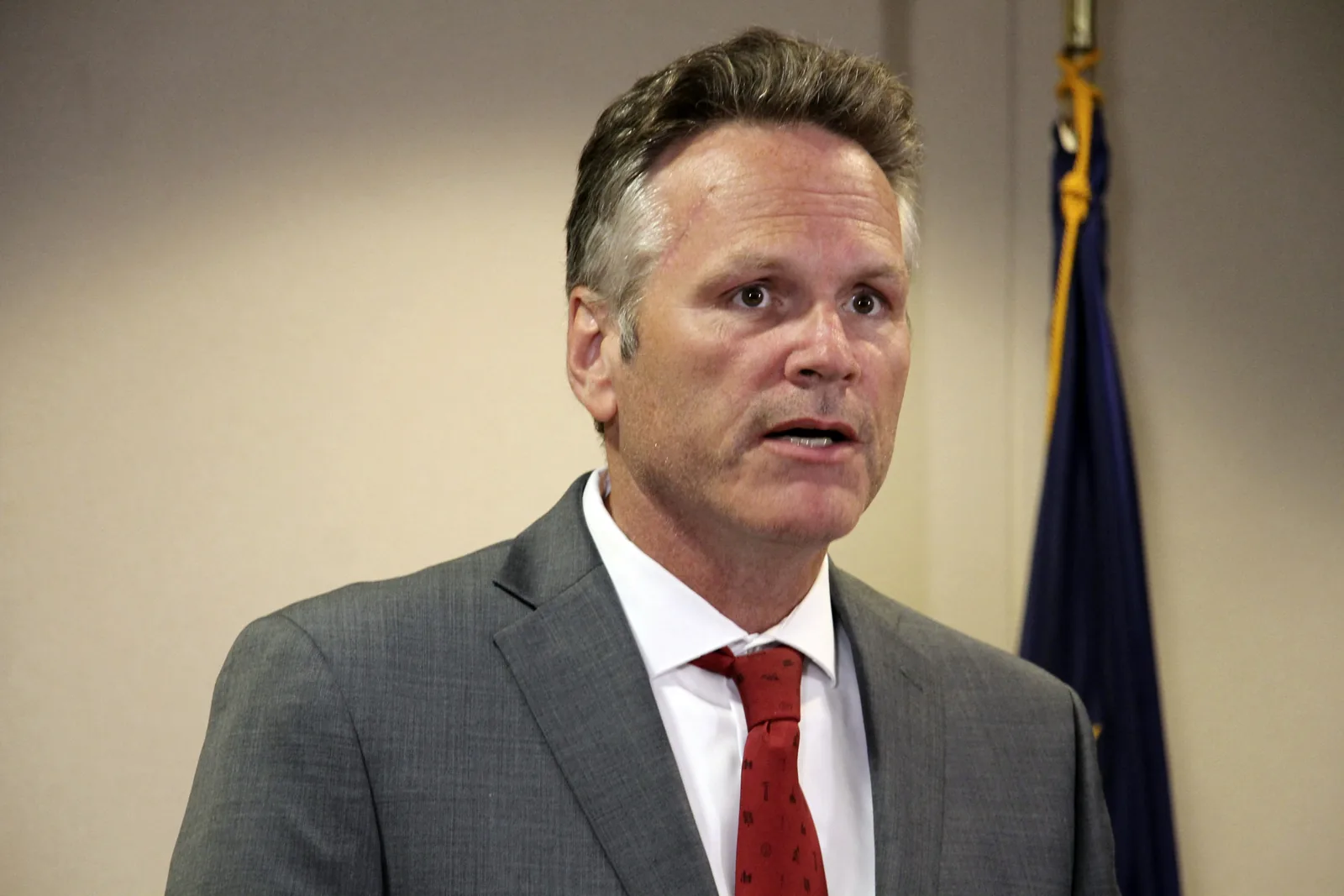 Alaska Governor Orders Probe Into Democratic Campaign's Alleged Same-Name Senate Candidate Scheme