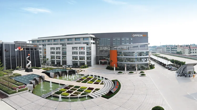 Oppein Home Chairman Admits Misjudgment as Profit Halves and Cash Flow Plunges 94%