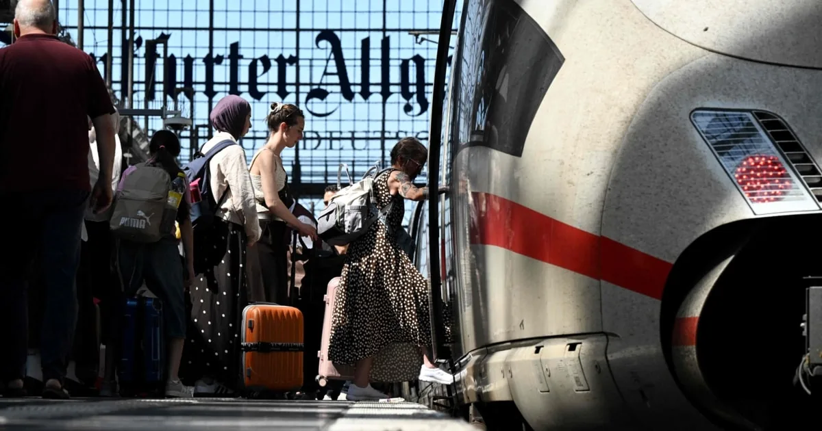 Deutsche Bahn alcohol ban takes effect at all 5,700 German train stations