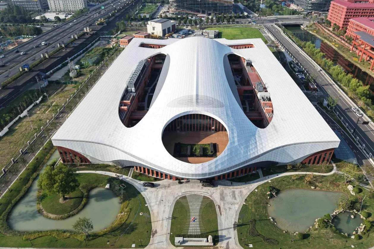 China’s NDRC promotes 36 infrastructure projects to attract 15.6 billion yuan in private capital