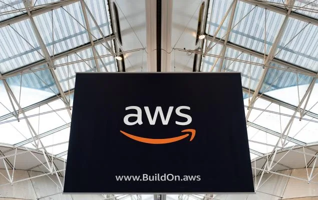 Amazon and Synopsys sign billion-dollar deal to accelerate AI chip design