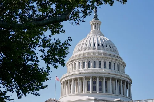 FBI investigates suspicious letters sent to election offices and Congress before midterms
