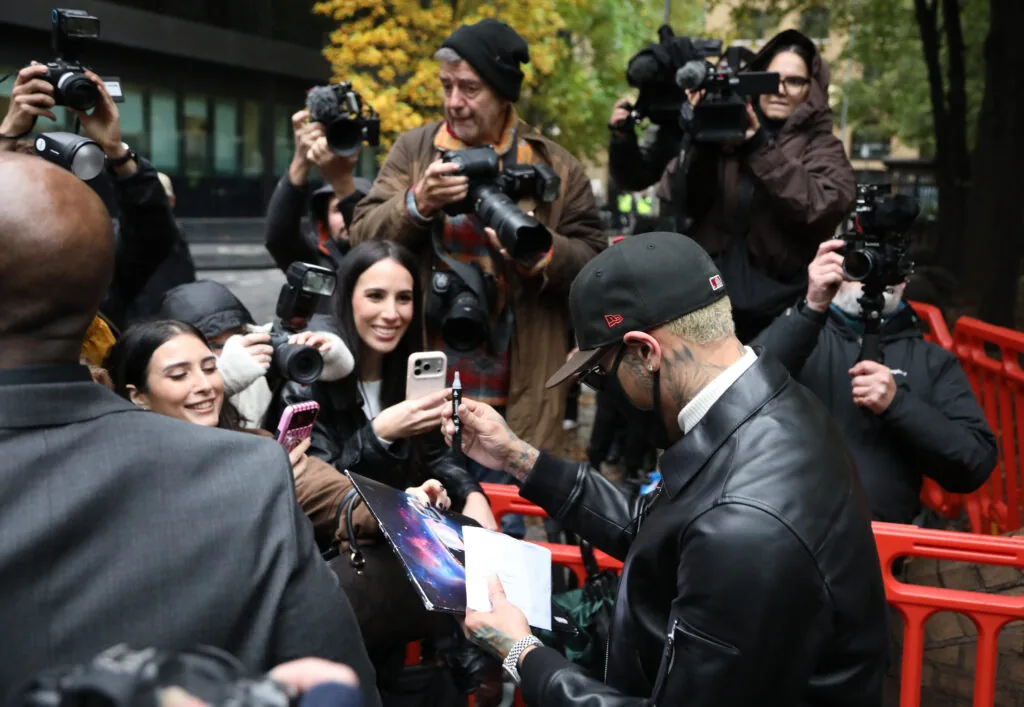 Chris Brown given 8-month suspended sentence for London nightclub bottle attack