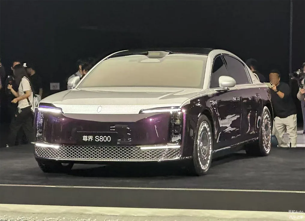 **JAC Motors stock surges 20% in three days; company denies undisclosed material events**