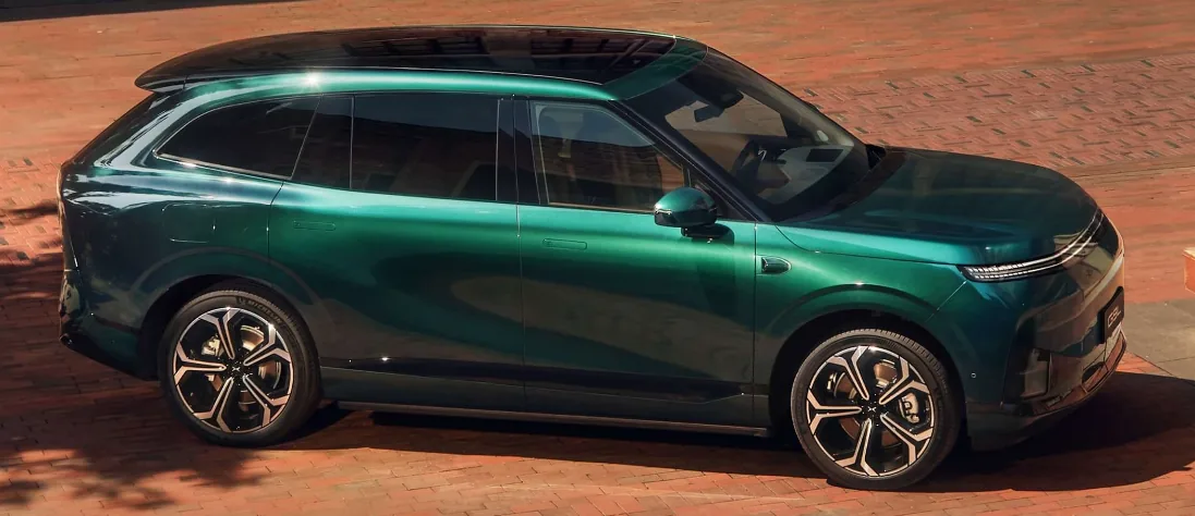 XPeng launches G9L SUV in Beijing, targets global market with dual powertrain strategy